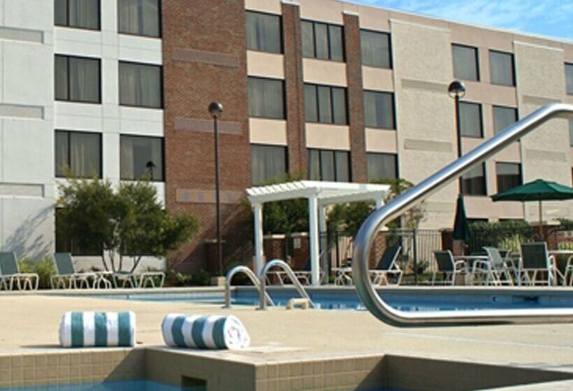 Hotel Doubletree By Hilton Rocky Mount