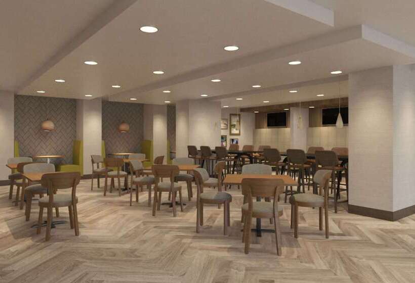 هتل Doubletree By Hilton St. Paul East