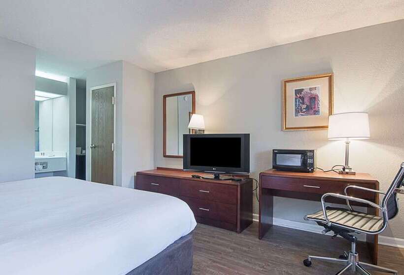 فندق Econo Lodge