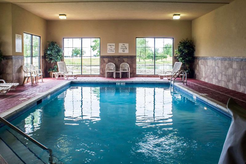 هتل Econo Lodge Ankeny   Des Moines