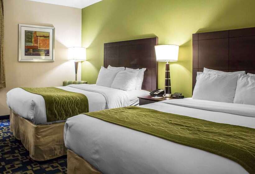 هتل Econo Lodge Ankeny   Des Moines