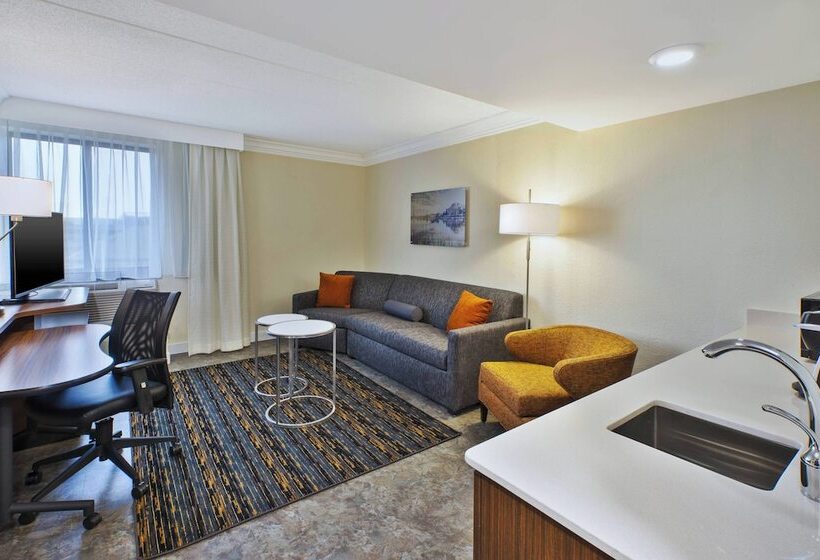 Hotel Fairfield By Marriott Inn & Suites Herndon Reston