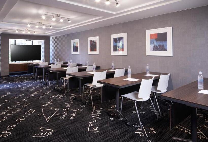 هتل Fairfield Inn & Suites By Marriott Camarillo
