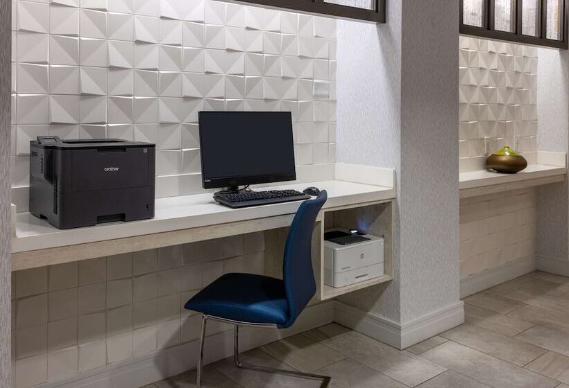 هتل Hampton Inn Atlantageorgia Techdowntown