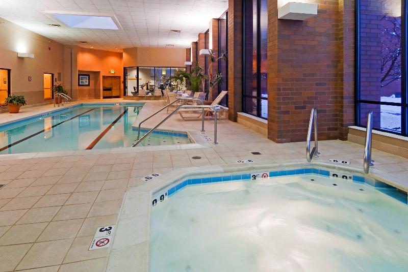 هتل Holiday Inn Cincinnati Airport, An Ihg