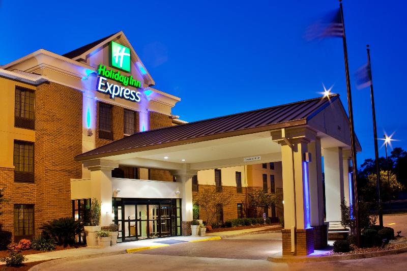 هتل Holiday Inn Express  & Suites Sulphur  Lake Charles