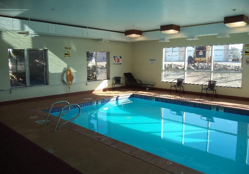 فندق Holiday Inn Express La Junta, An Ihg