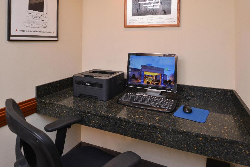 فندق Holiday Inn Express La Junta, An Ihg