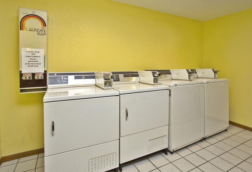 هتل Holiday Inn Express Mackinaw City, An Ihg