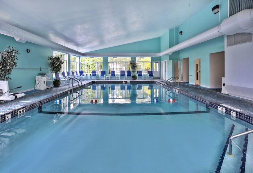 هتل Holiday Inn Express Mackinaw City, An Ihg