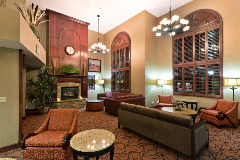 هتل Holiday Inn Express Show Low, An Ihg
