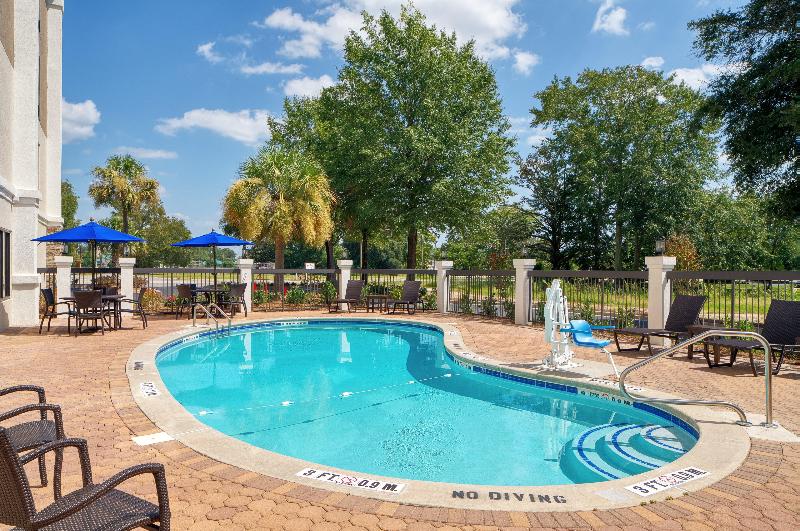 ホテル Holiday Inn Express Statesboro, An Ihg