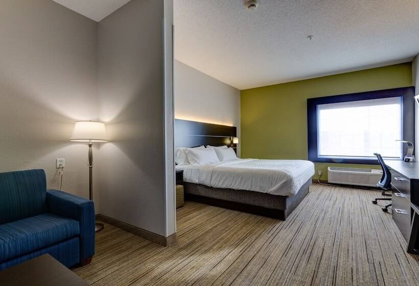 Отель Holiday Inn Express & Suites Ashtabula Geneva, An Ihg