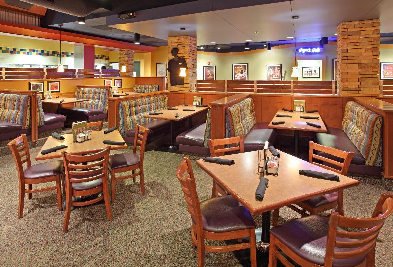 هتل Holiday Inn Little Rock Airport Conference Center, An Ihg