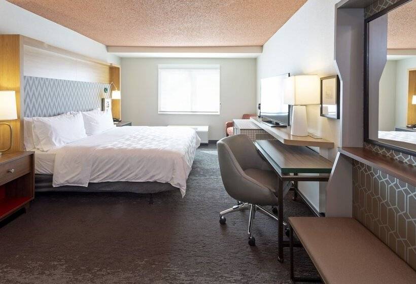 هتل Holiday Inn Marquette, An Ihg