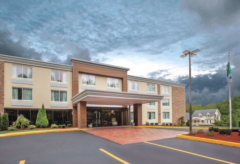 호텔 La Quinta By Wyndham Sturbridge