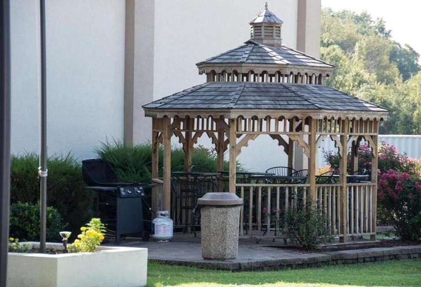 فندق Days Inn By Wyndham Pittsburg Ks