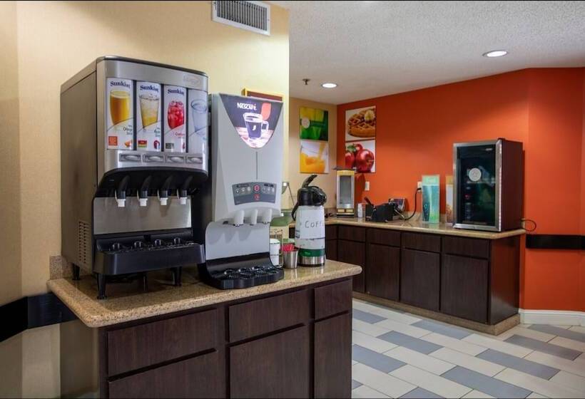 בית מלון כפרי Quality Inn Baytown  Houston East