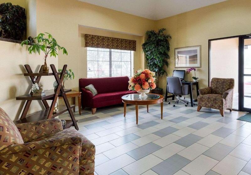 בית מלון כפרי Quality Inn Baytown  Houston East