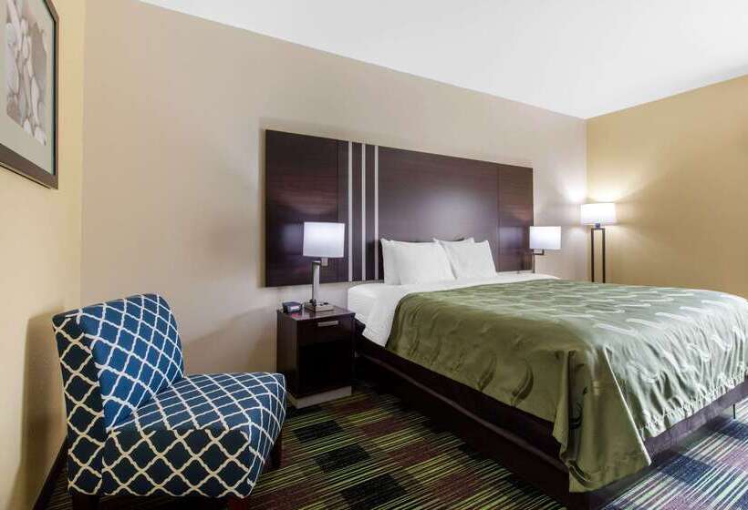 בית מלון כפרי Quality Inn