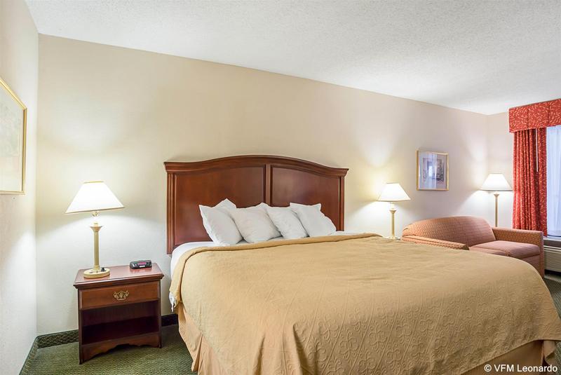 ホテル Quality Inn & Conference Center
