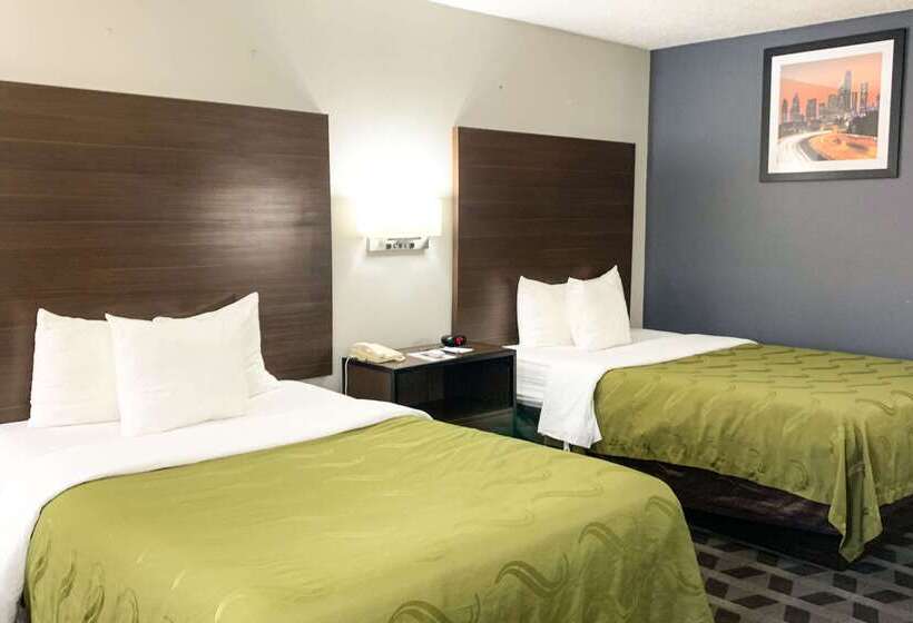 هتل Quality Inn