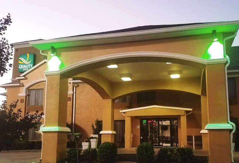 هتل Quality Inn