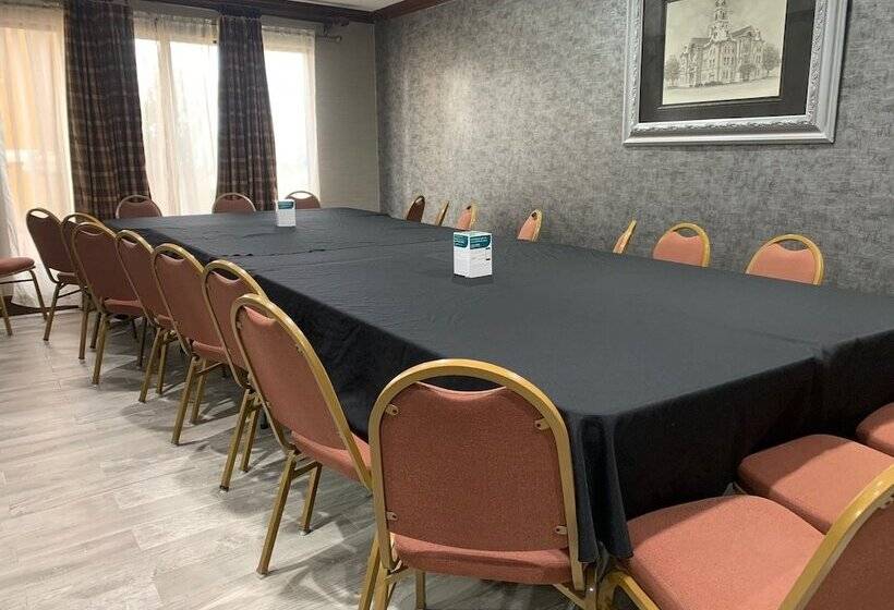 هتل Quality Inn