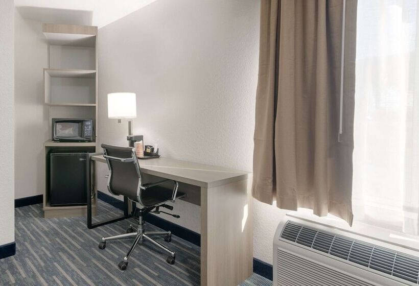 호텔 Quality Inn