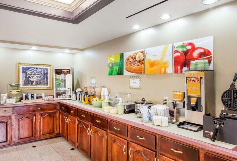هتل Quality Inn Near Six Flags Douglasville
