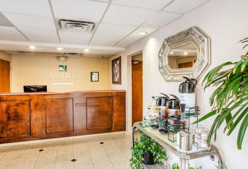 هتل Quality Inn Near Six Flags Douglasville