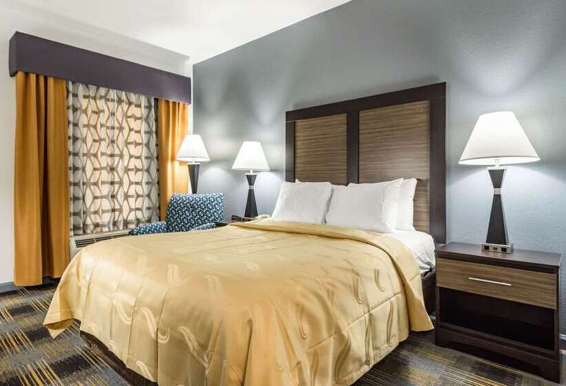 هتل Quality Inn Near Six Flags Douglasville