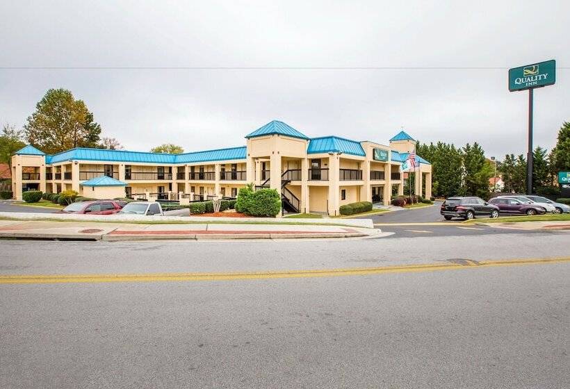 هتل Quality Inn Near Six Flags Douglasville