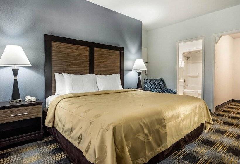 هتل Quality Inn Near Six Flags Douglasville