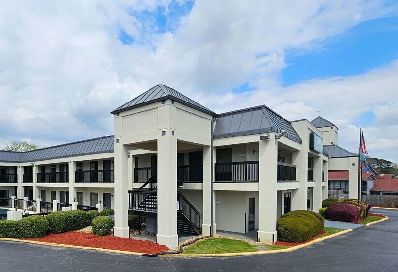 هتل Quality Inn Near Six Flags Douglasville