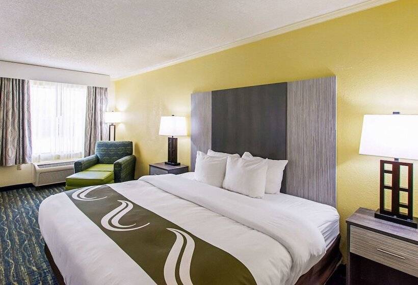 Отель Quality Inn & Suites Florence Civic Center
