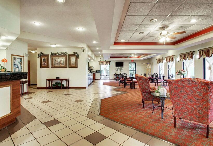 هتل Quality Inn & Suites