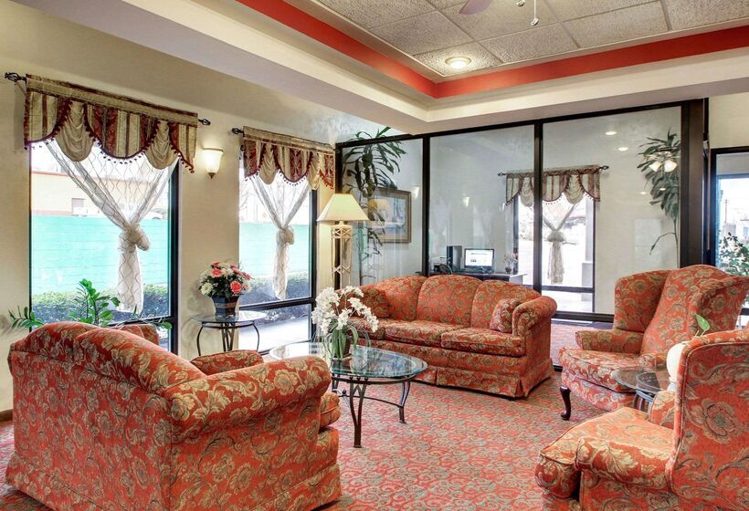 هتل Quality Inn & Suites