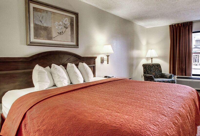 هتل Quality Inn & Suites