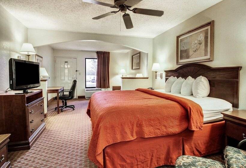هتل Quality Inn & Suites