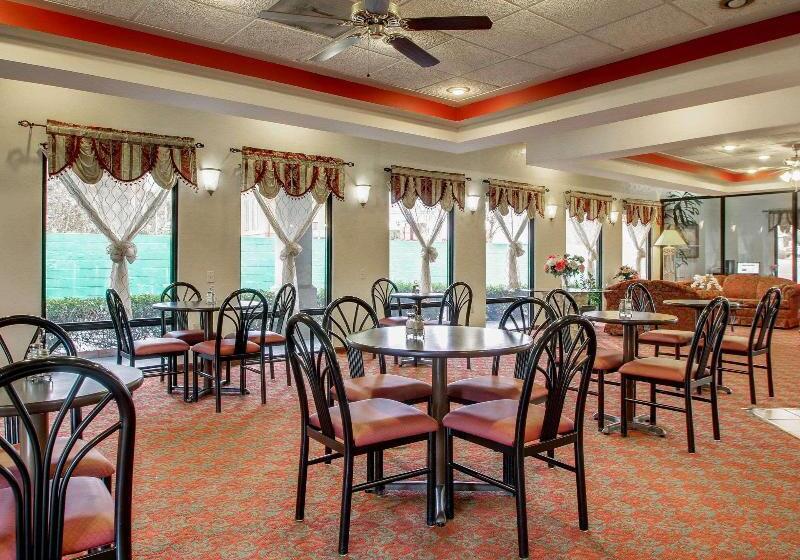 هتل Quality Inn & Suites
