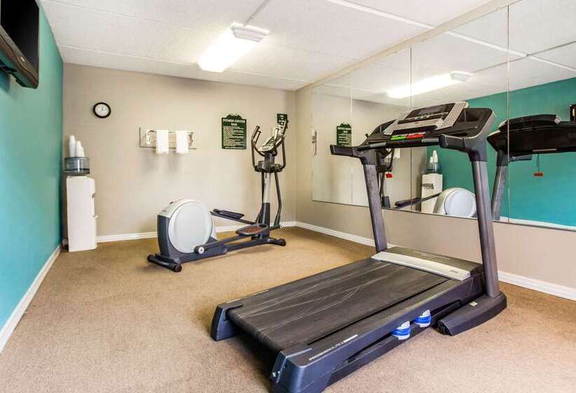 هتل Quality Inn & Suites