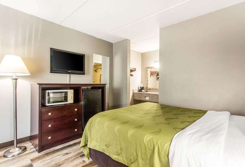 هتل Quality Inn & Suites