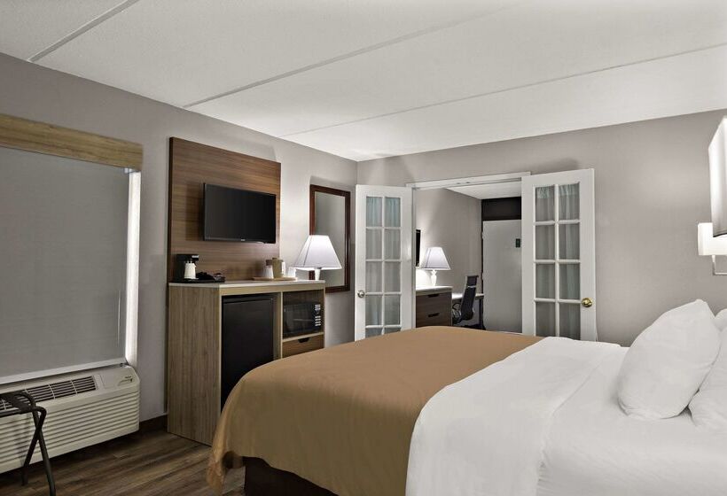 هتل Quality Inn & Suites