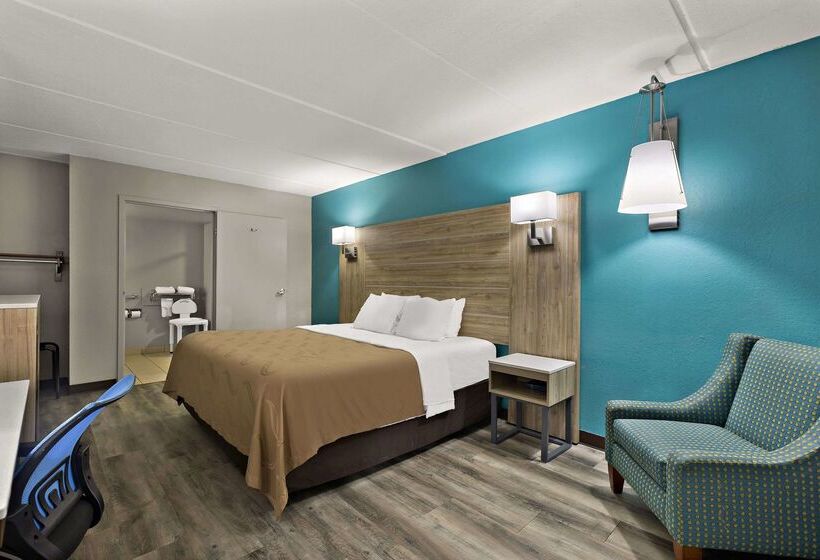هتل Quality Inn & Suites