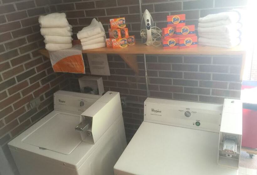 هتل Quality Inn & Suites