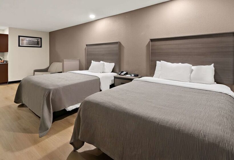 هتل Quality Inn & Suites