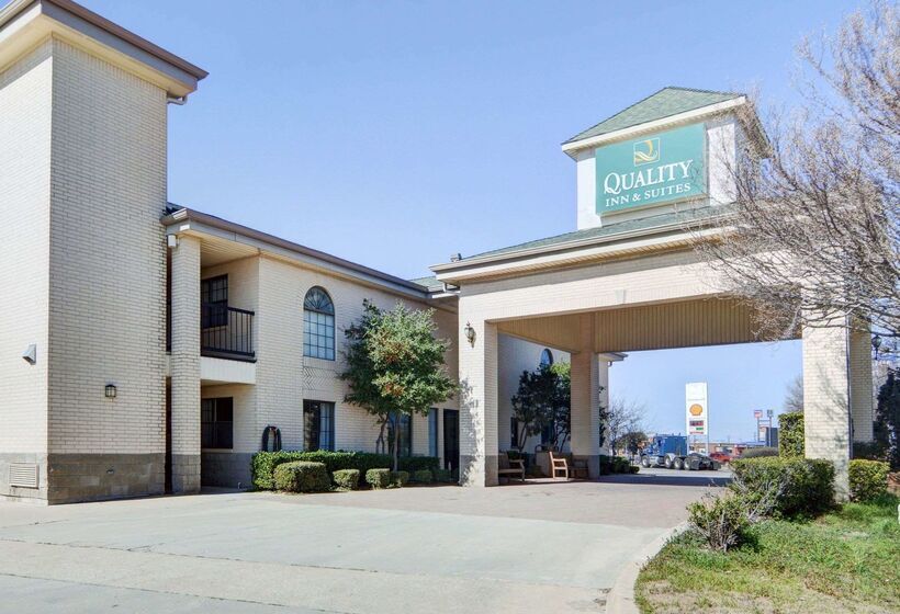 هتل Quality Inn & Suites