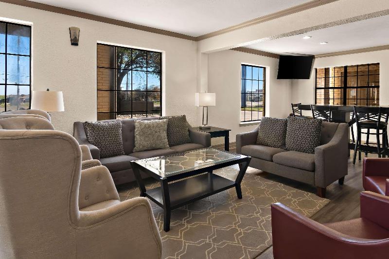 هتل Quality Inn & Suites