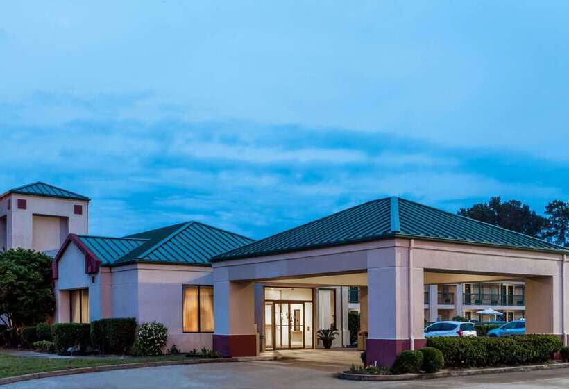 هتل Super 8 By Wyndham Jasper Tx